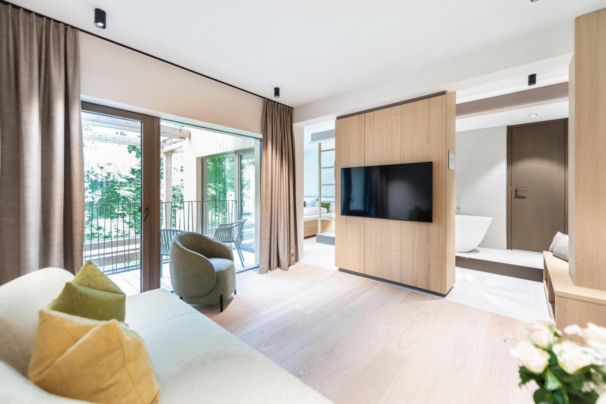 Bergeblick Hotel *