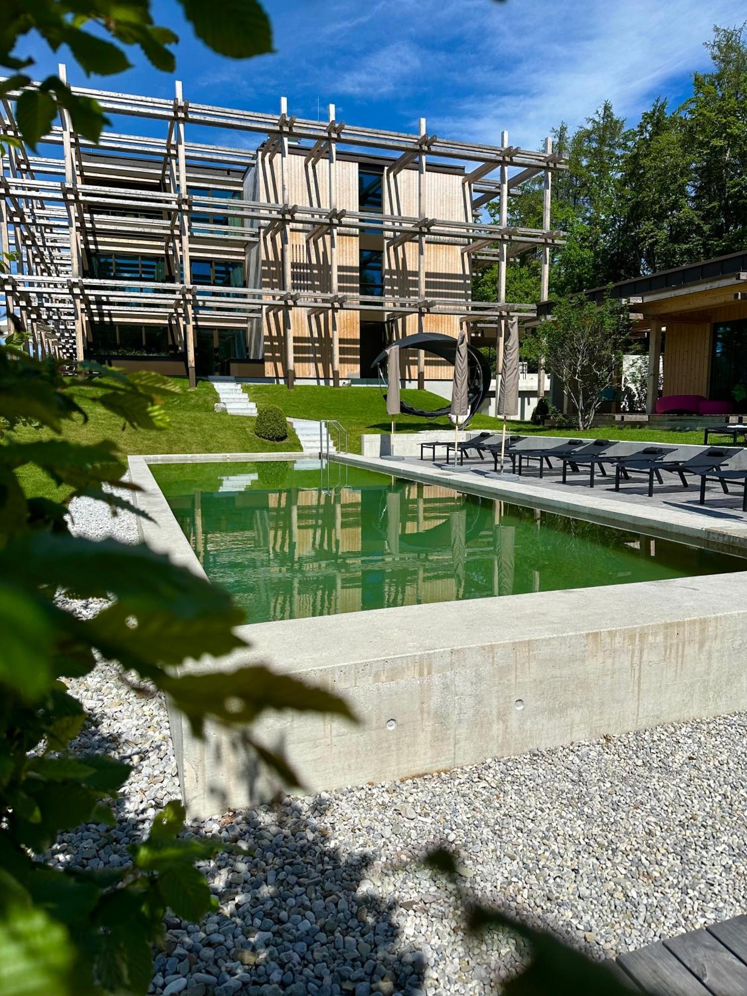 Bergeblick Hotel *